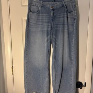 HALARA Light Blue Boyfriend Jeans - Relaxed Straight Fit
